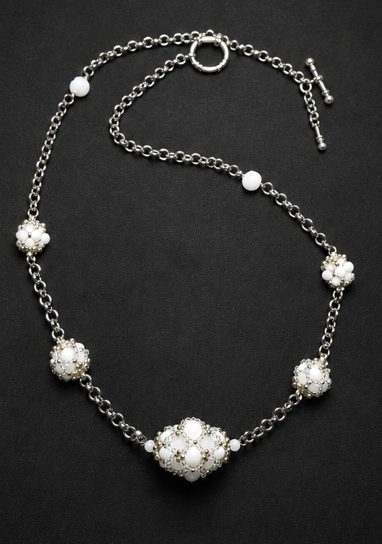 Elegant Pearl Blossom Necklace